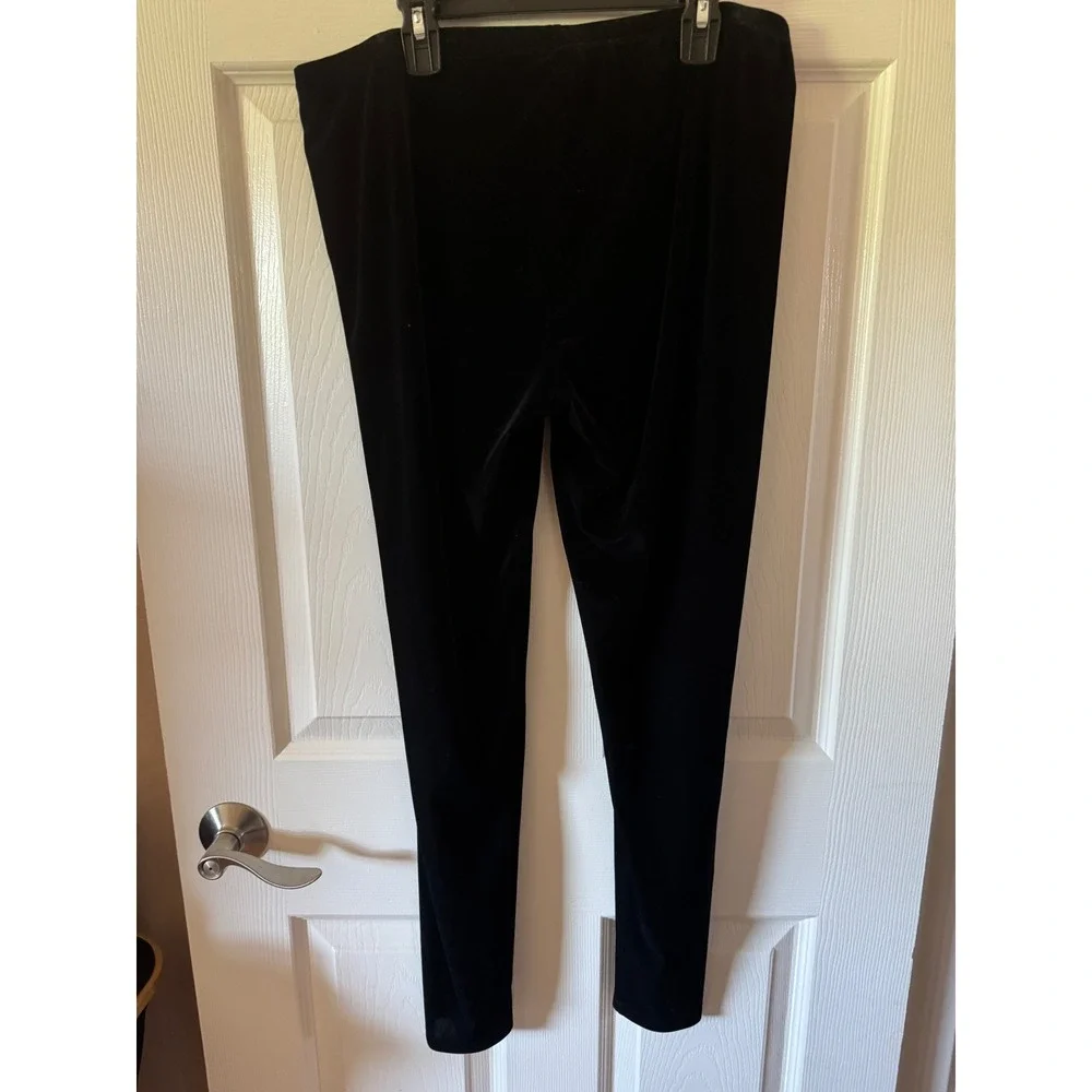 NWT Eileen‎ Fisher Ankle Legging Women Size Medium Black Stretchy Velvet